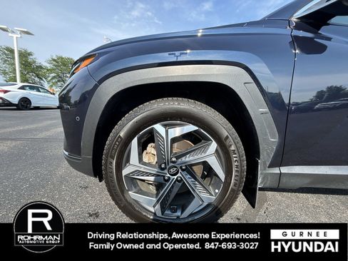 Certified 2023 Hyundai Tucson Limited AWD/4WD image 12