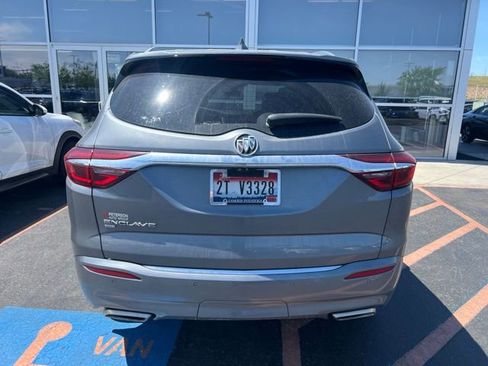 Used 2020 Buick Enclave Avenir w/ Avenir Technology Package AWD/4WD image 4