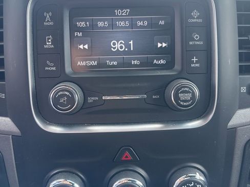 Used 2015 RAM 1500 Express image 2