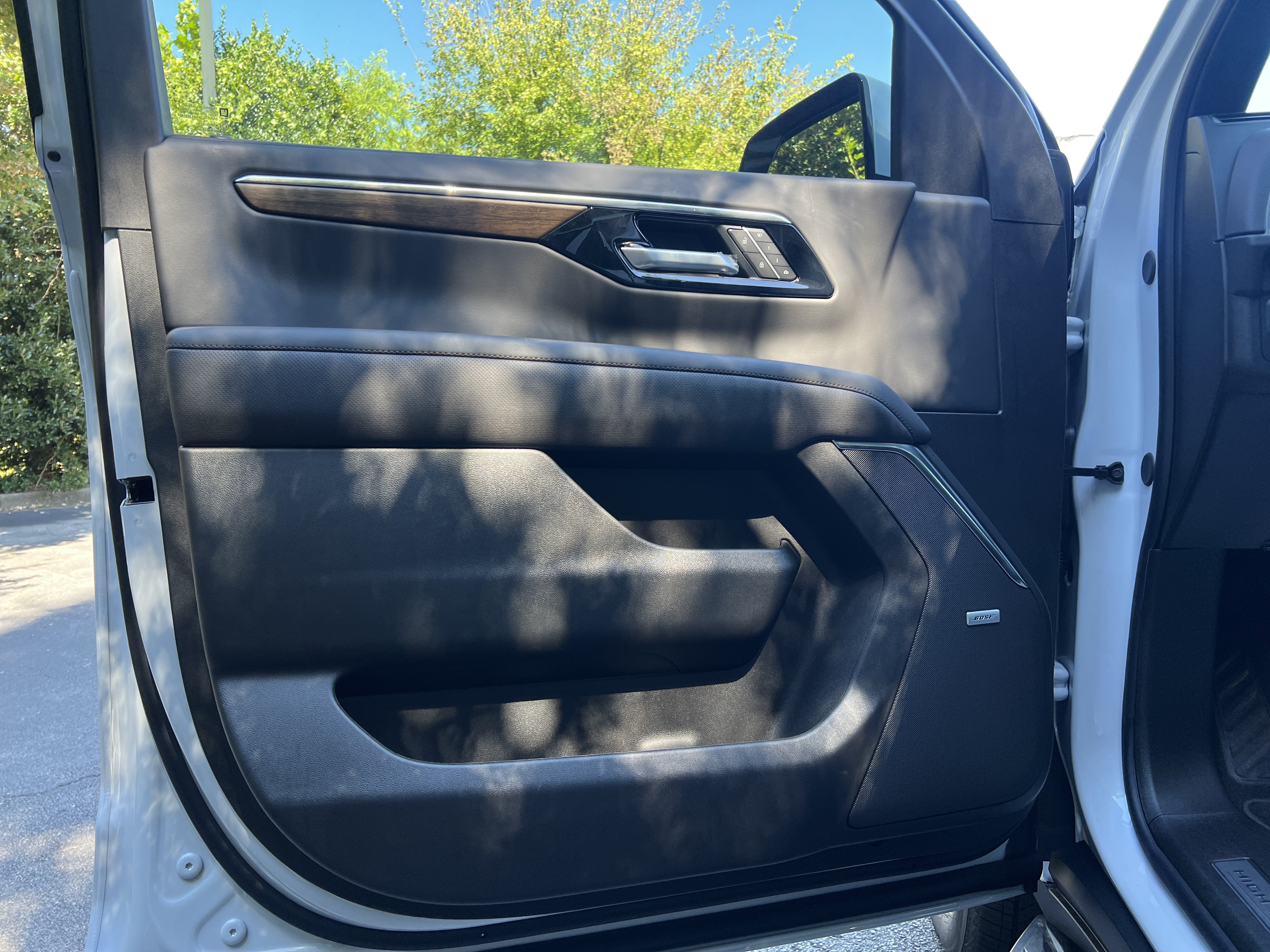 New 2026 Chevrolet Tahoe High Country w/ Sun And Tow Package AWD/4WD image 15