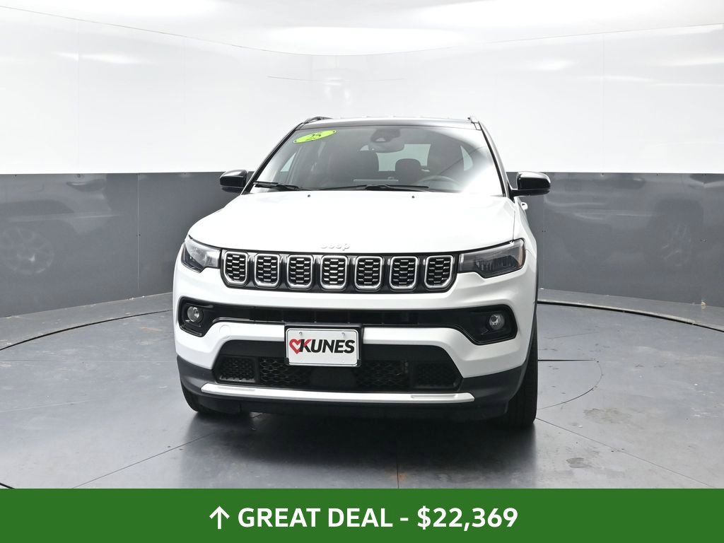 Used 2025 Jeep Compass Limited AWD/4WD image 7