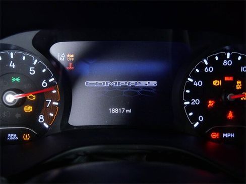 Used 2022 Jeep Compass Latitude w/ Convenience Group image 18