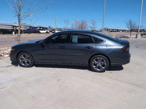 Used 2023 Honda Accord EX image 4