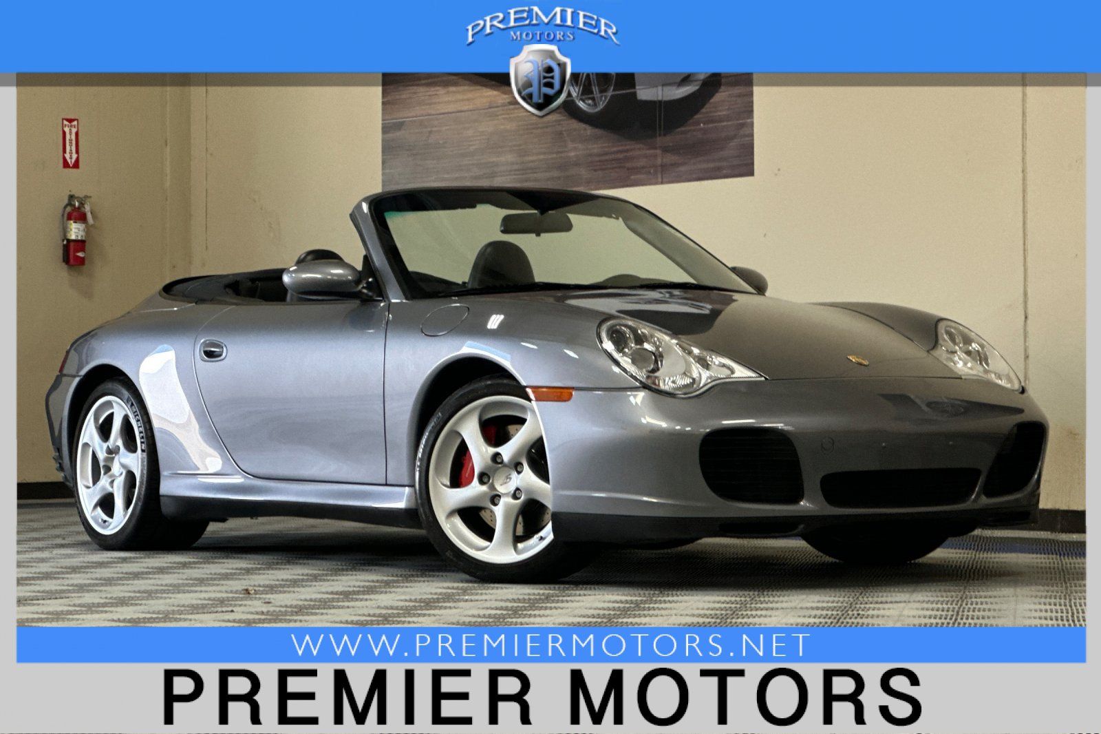Used 2004 Porsche 911 Carrera RWD image 1