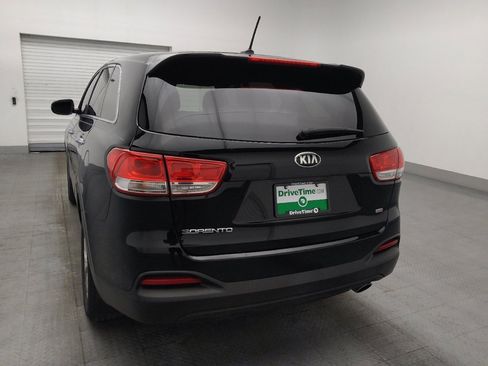 Used 2017 Kia Sorento L FWD image 6