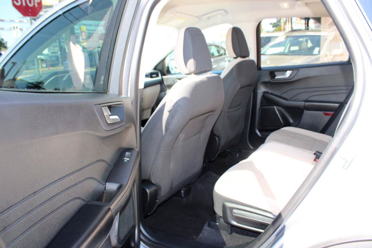 Used 2021 Ford Escape SE AWD/4WD image 13