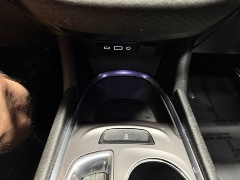 Used 2020 Chevrolet Malibu LT FWD image 35