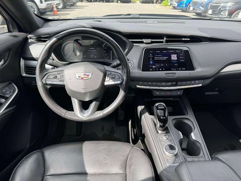 Used 2021 Cadillac XT4 Premium Luxury w/ Cold Weather Package AWD/4WD image 20