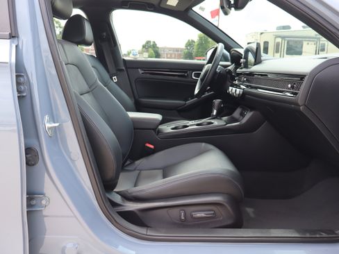 Used 2023 Honda Civic Sport Touring image 12