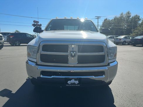 Used 2012 RAM 3500 SLT w/ Max Tow Pkg AWD/4WD image 2