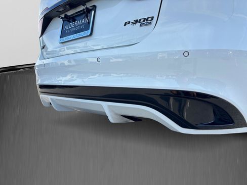 Used 2021 Jaguar XF R-Dynamic SE AWD/4WD image 60