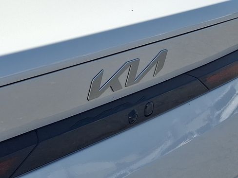 New 2026 Kia K4 FWD image 19