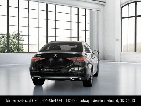 Used 2025 Mercedes-Benz C 300 Sedan image 24