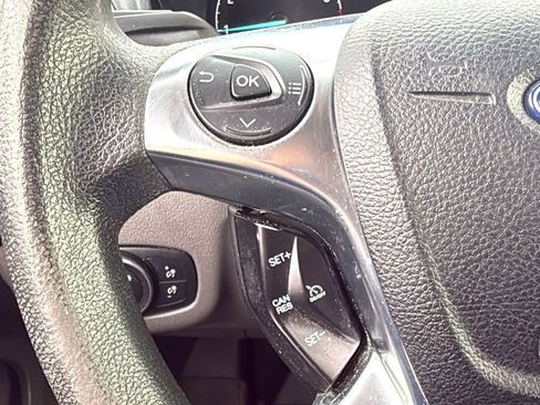 Used 2021 Ford Transit Connect XLT FWD image 13