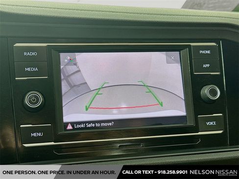 Used 2020 Volkswagen Jetta SE w/ SE Cold Weather Package image 13