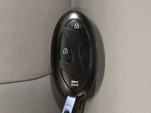 Used 2025 Hyundai Elantra Sport FWD image 32