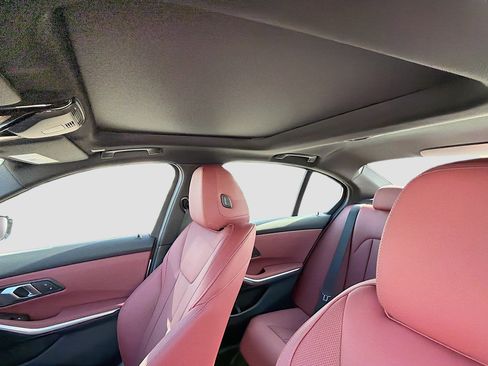 New 2026 BMW 330i xDrive Sedan w/ M Sport Package image 27