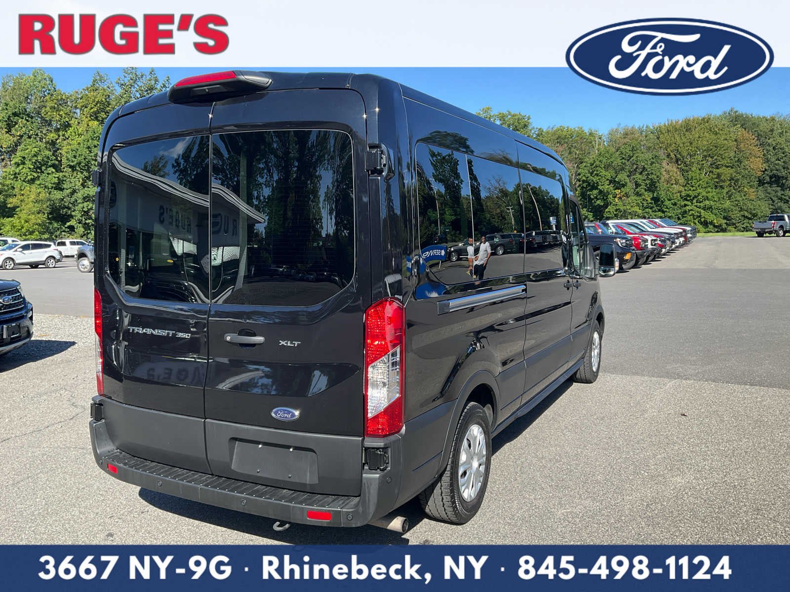 Used 2025 Ford Transit 350 XLT RWD image 3