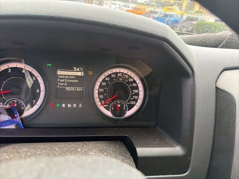 Used 2018 RAM 1500 Tradesman w/ Chrome Appearance Group image 16