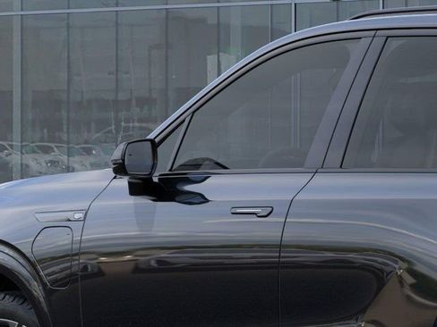 New 2026 Cadillac Vistiq Platinum AWD/4WD image 12