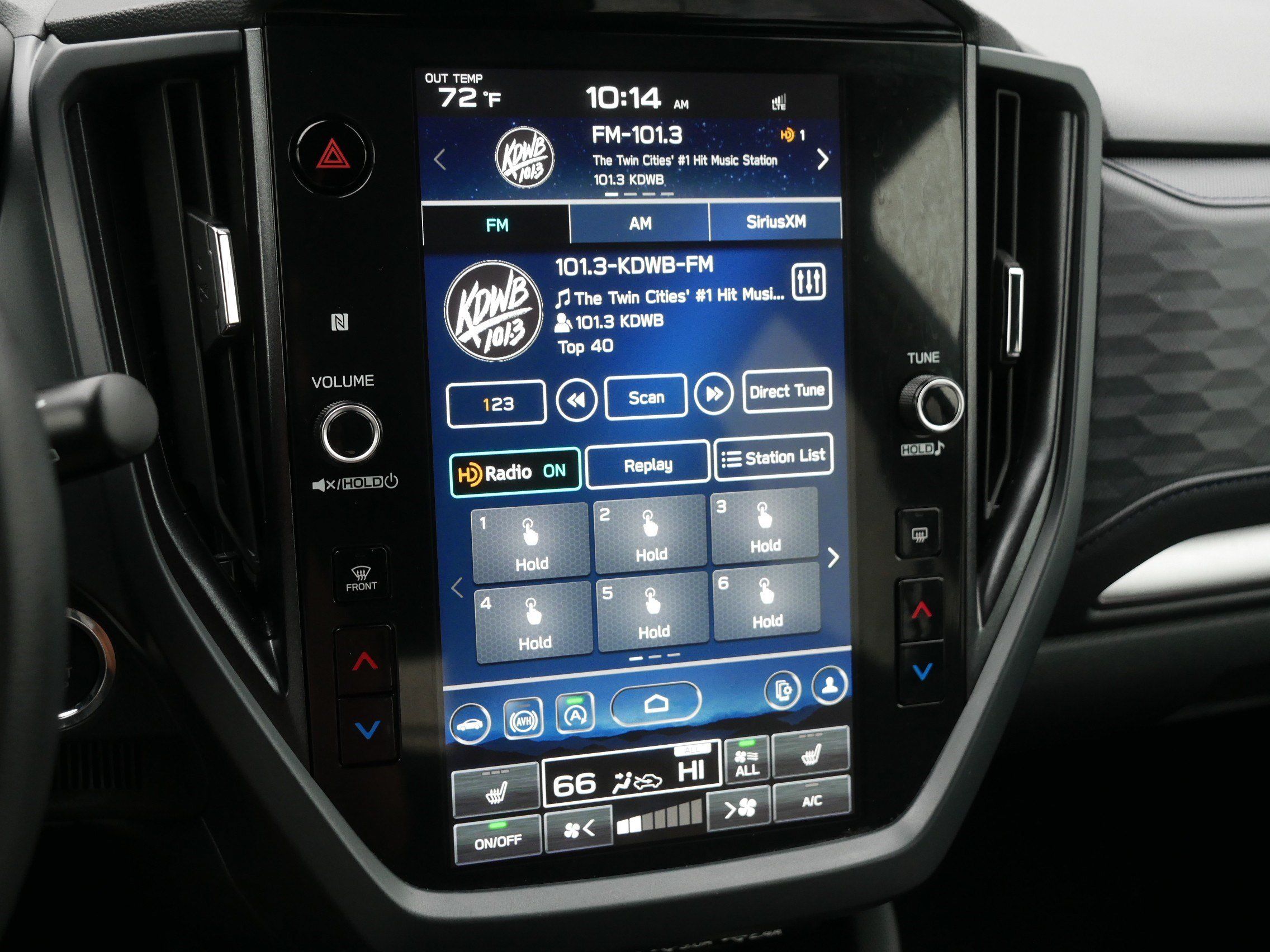 Certified 2025 Subaru Forester Premium AWD/4WD image 22