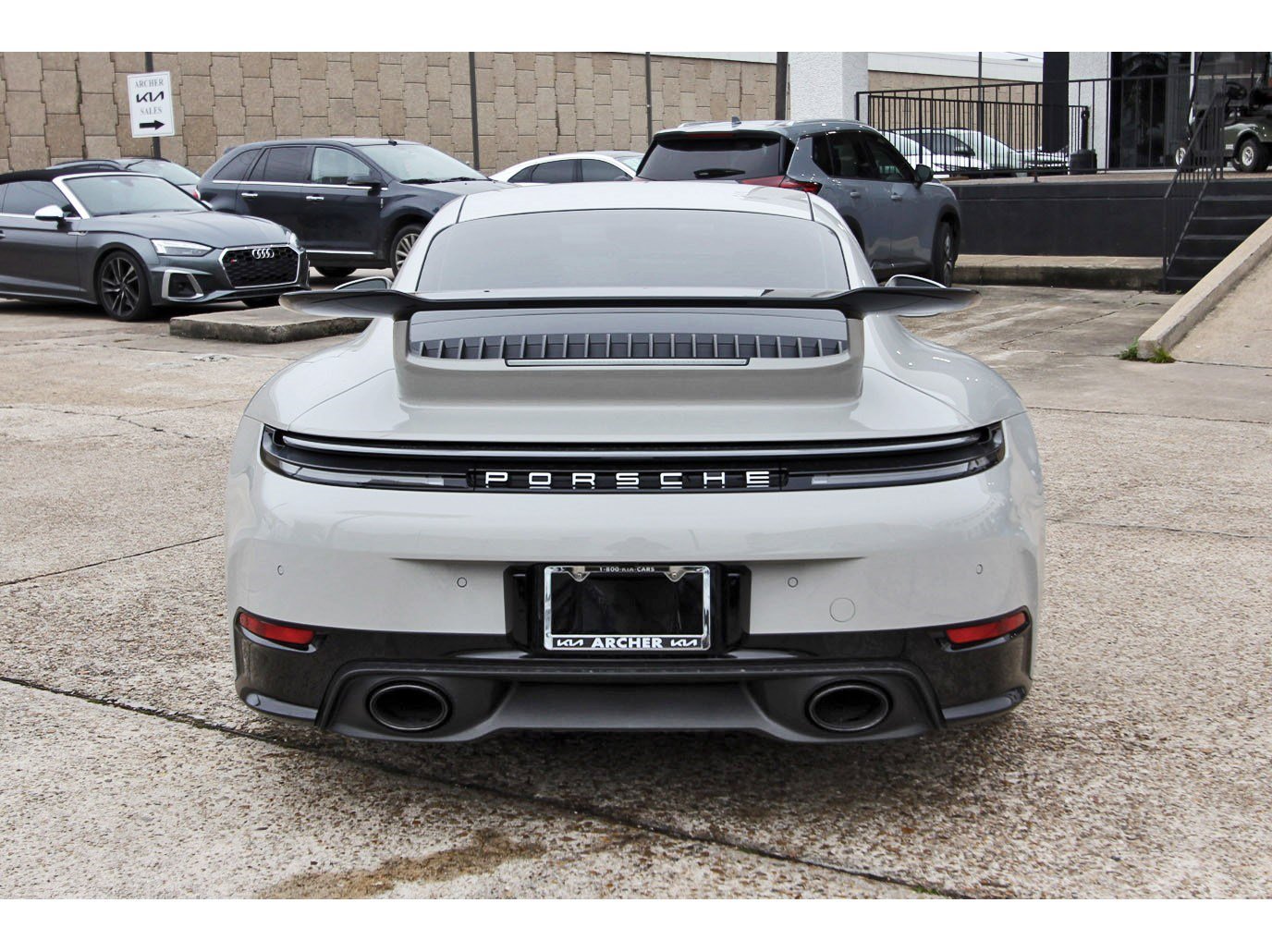 Used 2025 Porsche 911 Carrera S RWD image 6