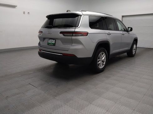 Used 2023 Jeep Grand Cherokee L Laredo image 9