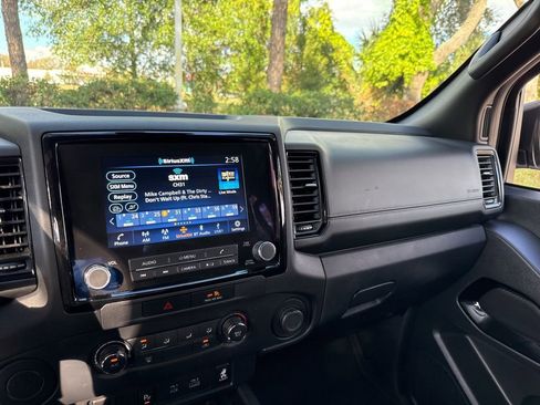 Used 2023 Nissan Frontier SV w/ Midnight Edition Package image 39