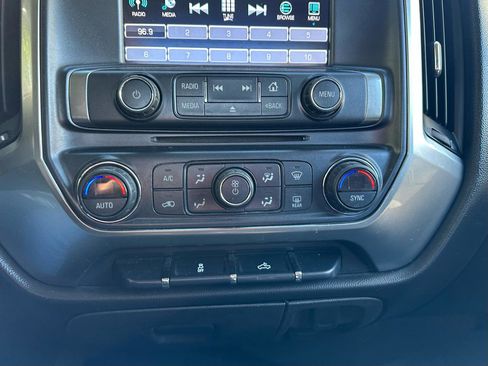 Used 2018 Chevrolet Silverado 1500 LT w/ All Star Edition AWD/4WD image 24