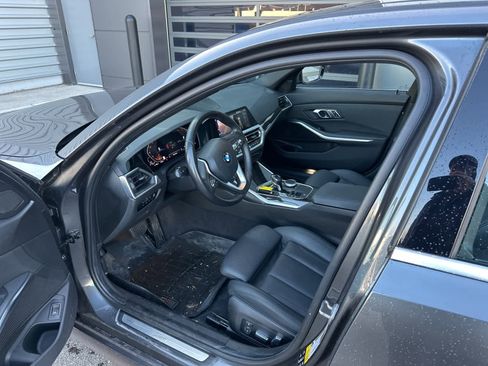 Used 2019 BMW 330i xDrive Sedan w/ Convenience Package image 20