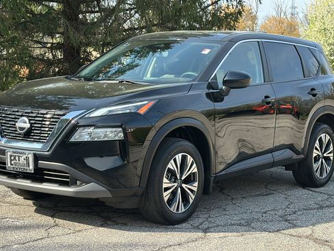 Certified 2023 Nissan Rogue SV AWD/4WD image 2