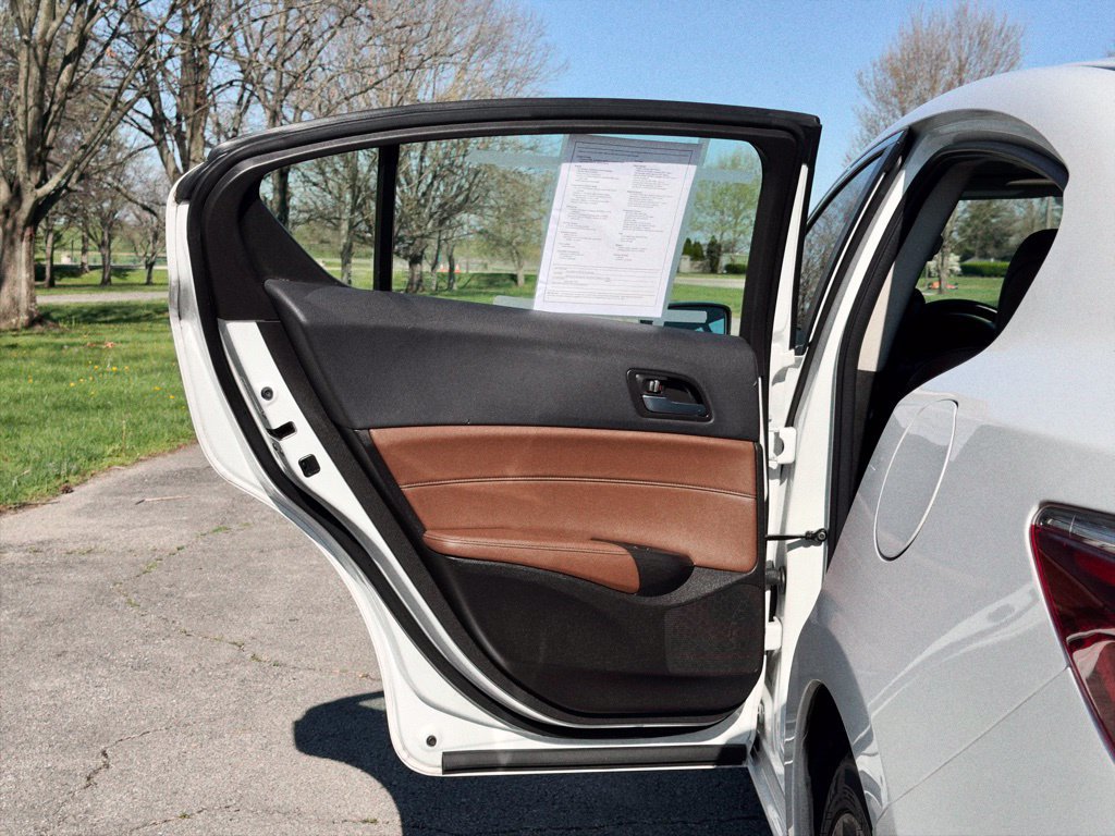 Used 2020 Acura ILX w/ Premium Package FWD image 23