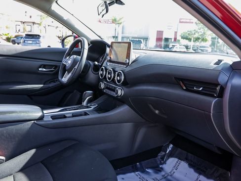 Used 2022 Nissan Sentra SV w/ Trunk Package image 20