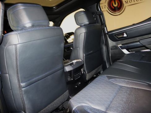 Used 2024 Toyota Tundra Platinum AWD/4WD image 59