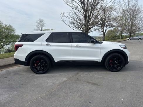 Used 2022 Ford Explorer ST w/ Equipment Group 401A AWD/4WD image 8