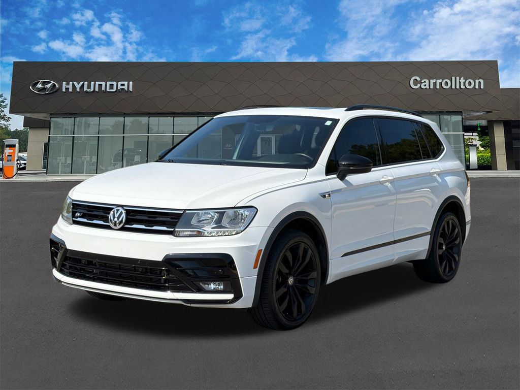 Used 2021 Volkswagen Tiguan SE R-Line FWD image 1