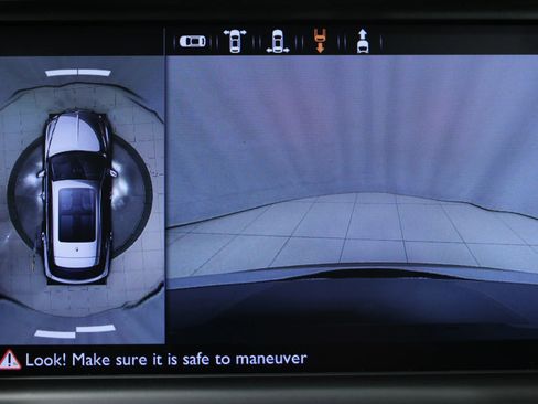 Used 2019 Bentley Bentayga image 38