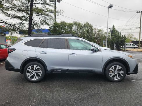 Used 2020 Subaru Outback Limited AWD/4WD image 7
