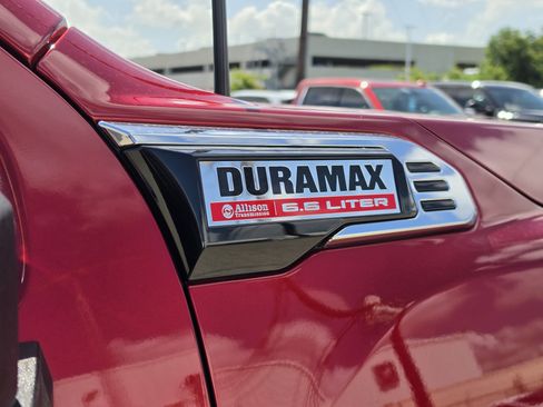 Used 2024 GMC Sierra 2500 Denali w/ Denali Reserve Package AWD/4WD image 7