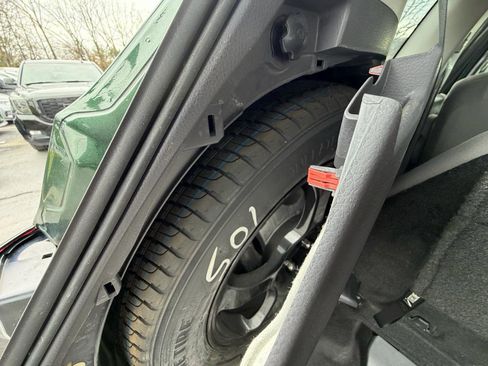 Used 2021 Toyota Sienna LE image 30