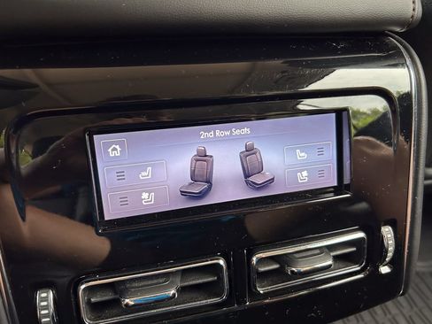 Used 2024 Lincoln Aviator Reserve w/ Equipment Group 201A AWD/4WD image 44