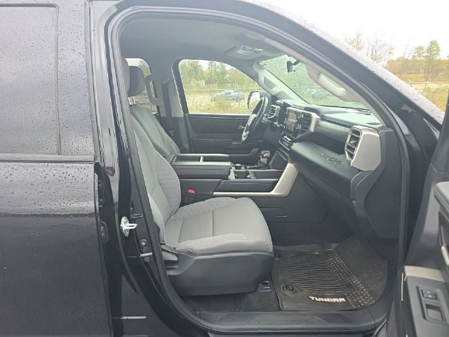 Used 2024 Toyota Tundra SR5 w/ SR5 Convenience Package AWD/4WD image 9