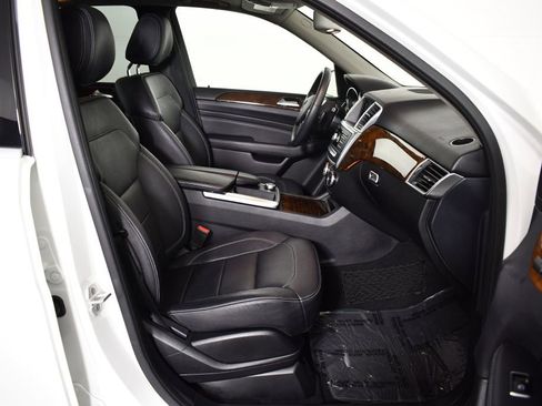 Used 2015 Mercedes-Benz ML 250 250 BLUETEC image 19