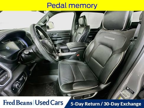 Used 2023 RAM 1500 Laramie AWD/4WD image 28