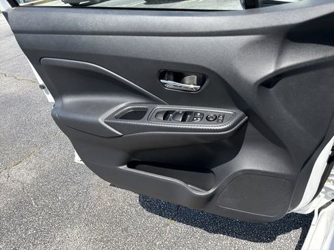 Certified 2025 Nissan Versa SV w/ Trunk Package FWD image 28
