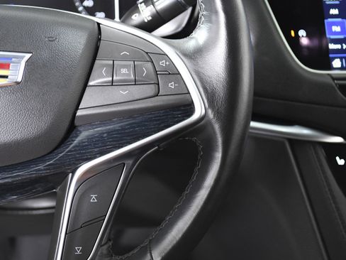 Used 2024 Cadillac XT5 Premium Luxury image 13