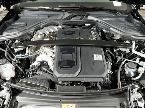 Certified 2026 Mercedes-Benz GLC 43 AMG 4MATIC image 33