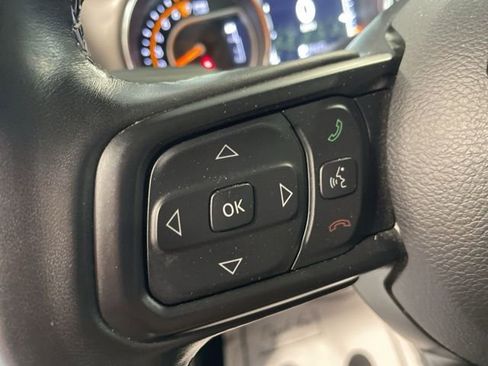 Used 2022 Jeep Wrangler Unlimited Sport image 17