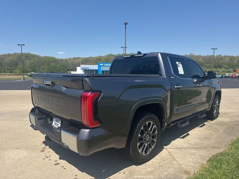 Used 2022 Toyota Tundra Limited AWD/4WD image 4