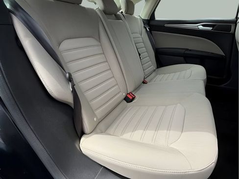 Used 2018 Ford Fusion S FWD image 20